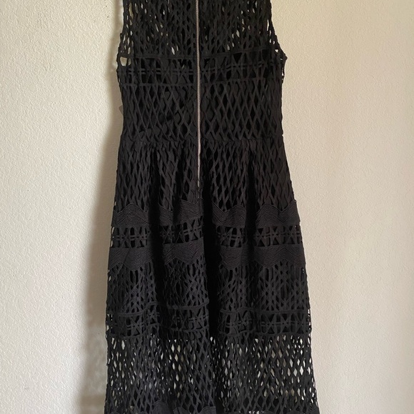 Ministry Of Style Laser Cut Scalloped Hem Black Structured Midi Demure Dress 6 - Picture 7 of 10